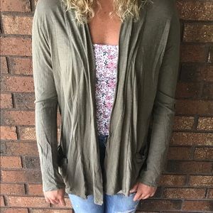 Comfy & versatile cardigan!!